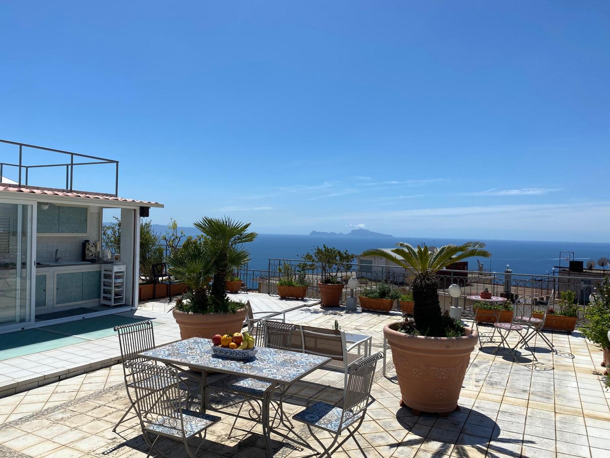 Terrazza Morghen Panoramic Rooftop Neapel Exteriör bild